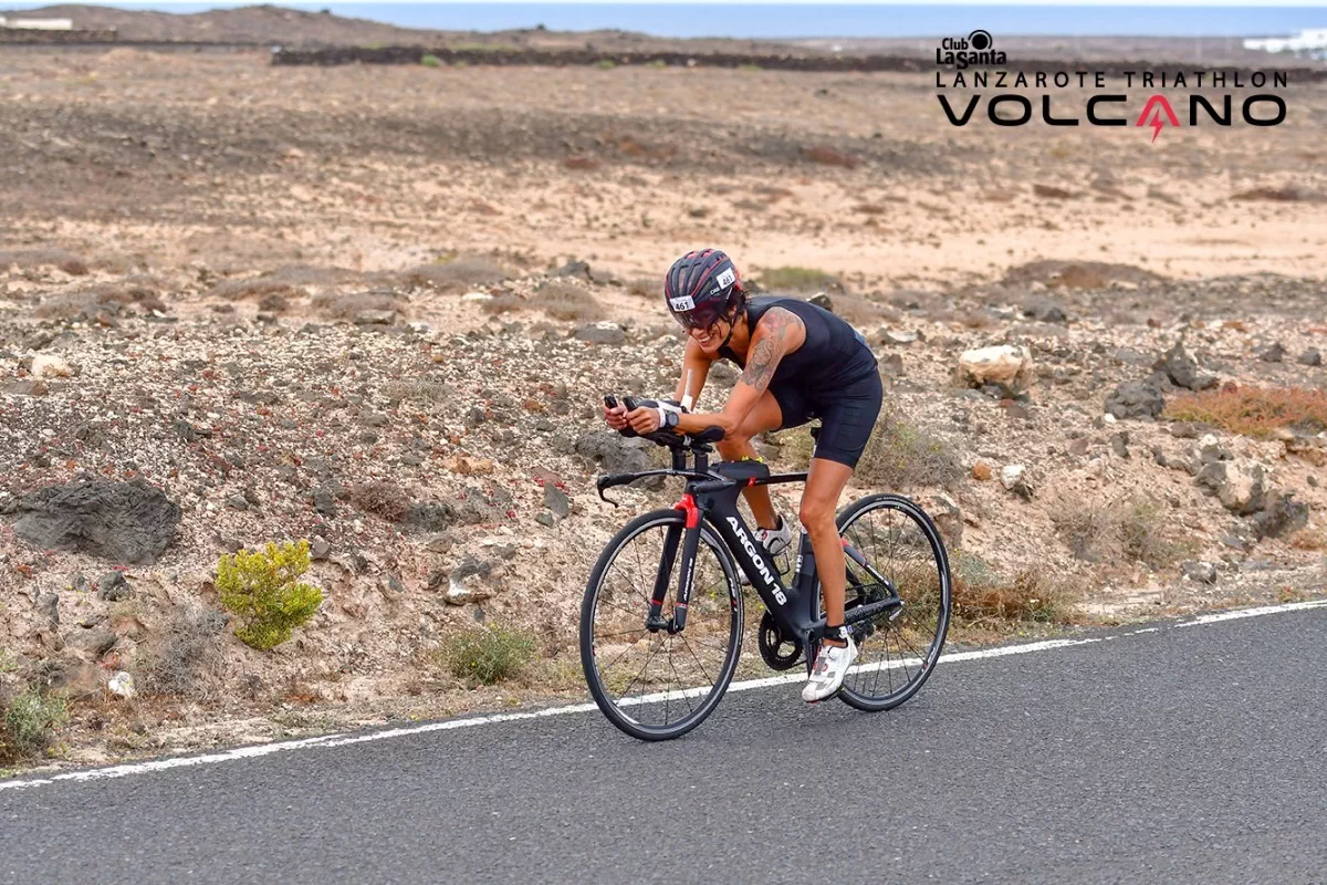 Dos semanas para el cierre de inscripciones del Club La Santa Volcano Triathlon 