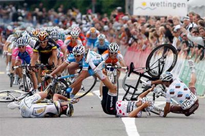Vuelta a Suiza: Petacchi se adjudica una accidentada etapa