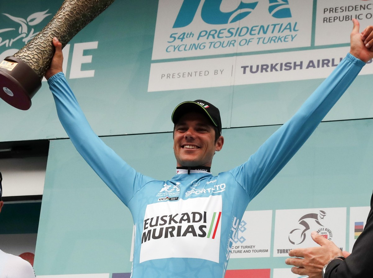 Edu Prades ficha por Movistar Team tras una brillante temporada en el Euskadi-Murias