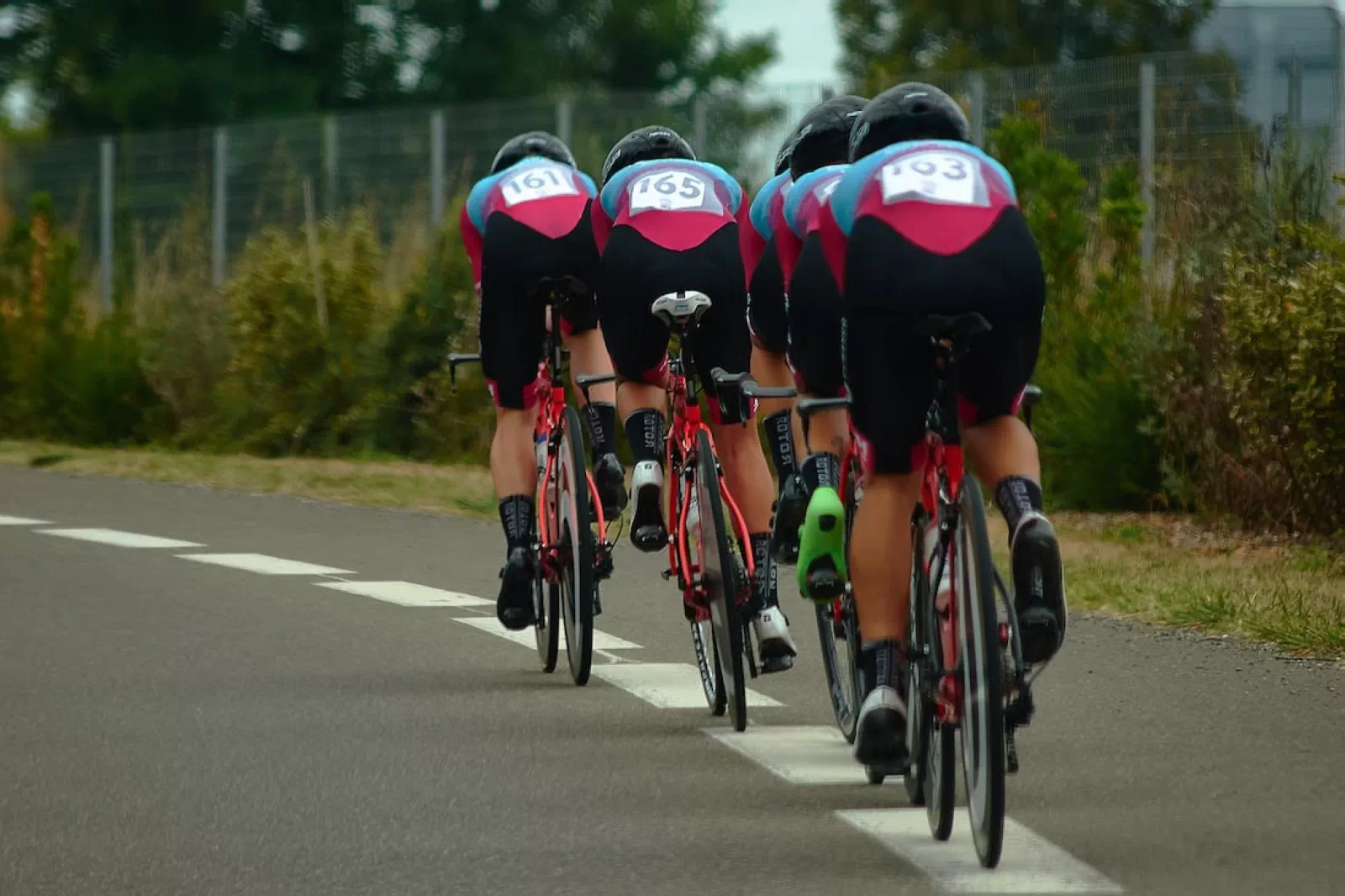 El Bizkaia-Durango ante el gran reto del Giro Donne 2023