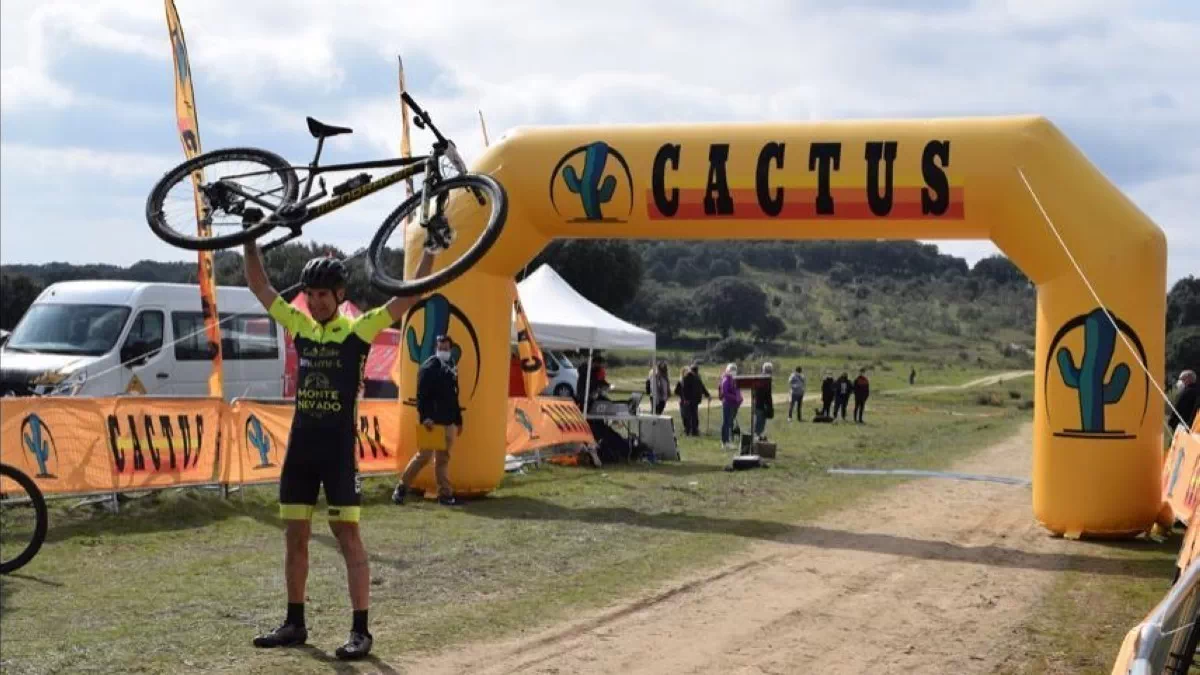 El Cactus MTB Challenge 2021 arranca con victorias de  Francisco Herrero y Ariadna Ródenas