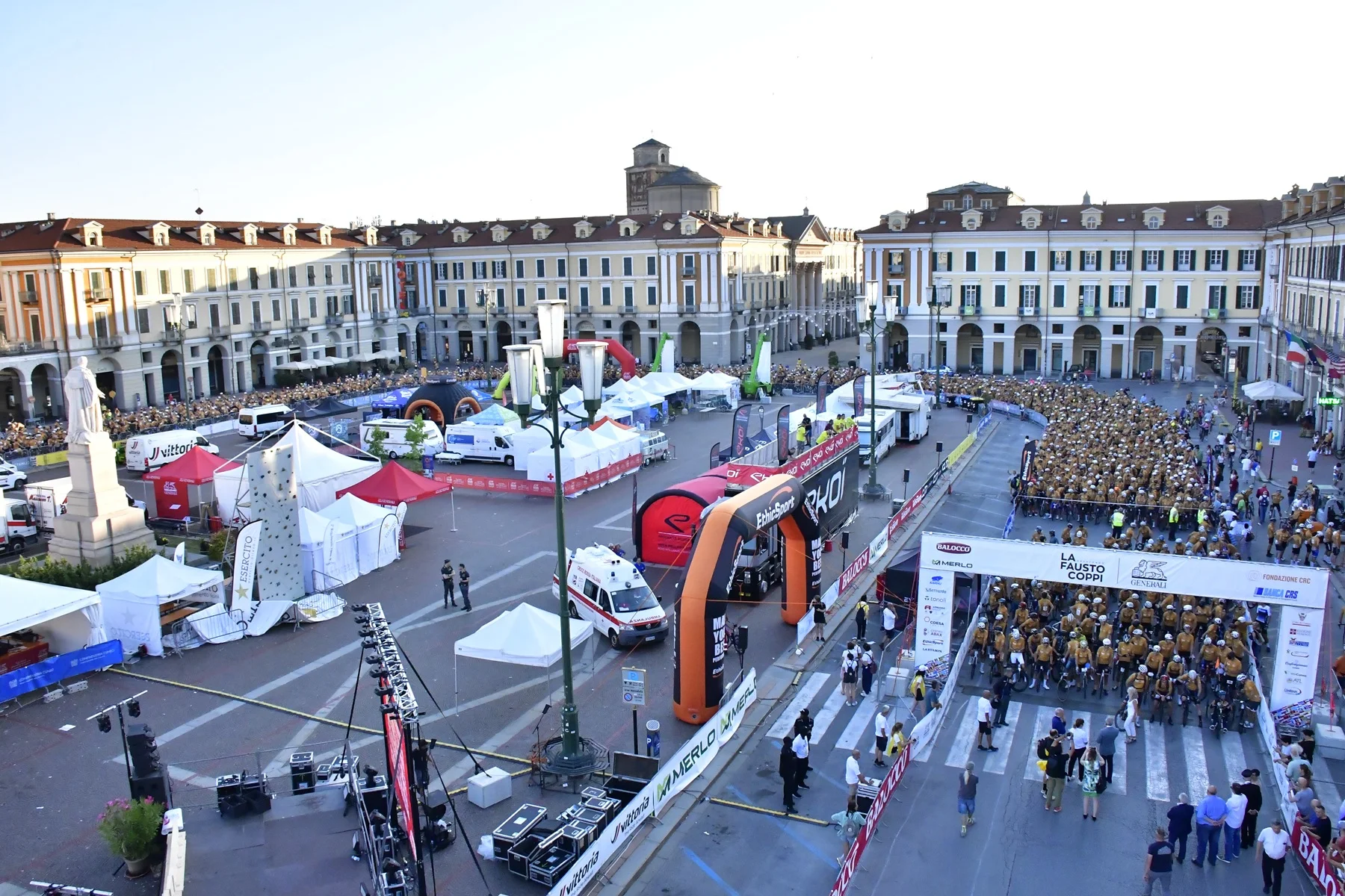 El ciclismo gravel conquista Cuneo con la esperada La Fausto de Tierra 2026