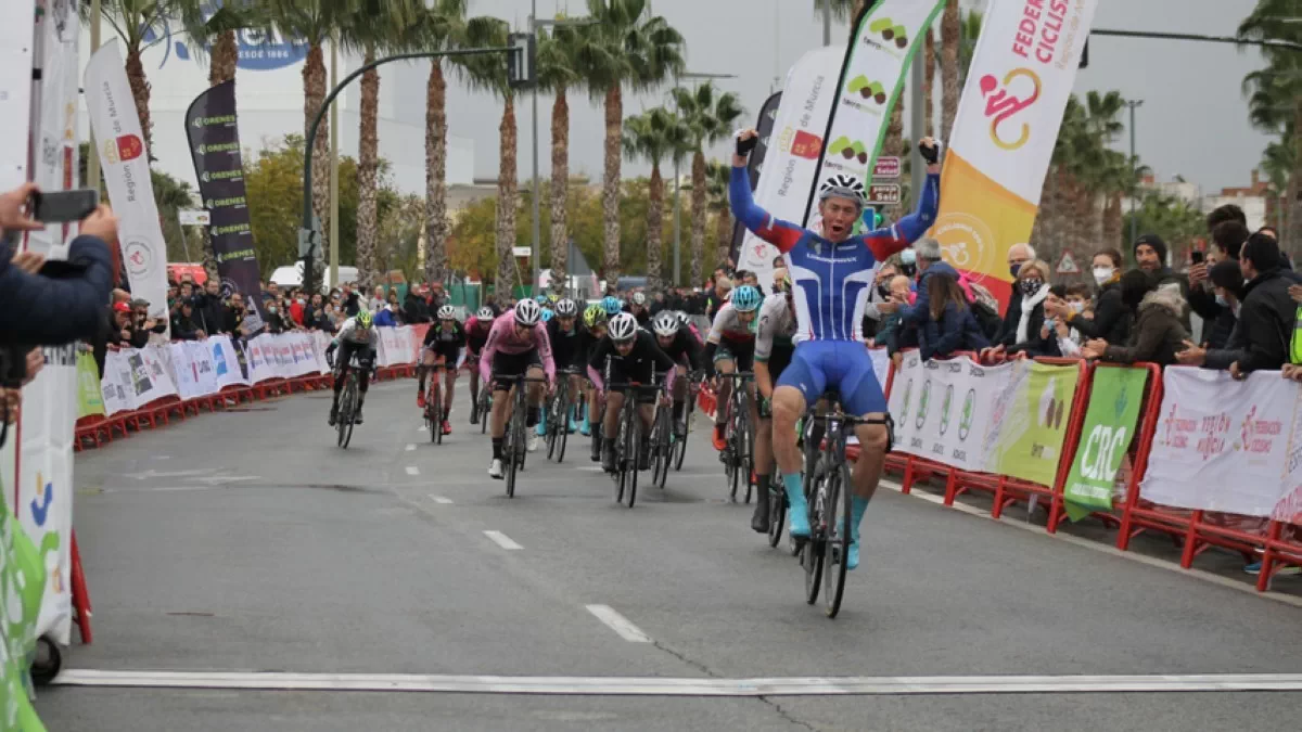 El ciclista ruso Gleb Syritsa vence en el Trofeo Guerrita