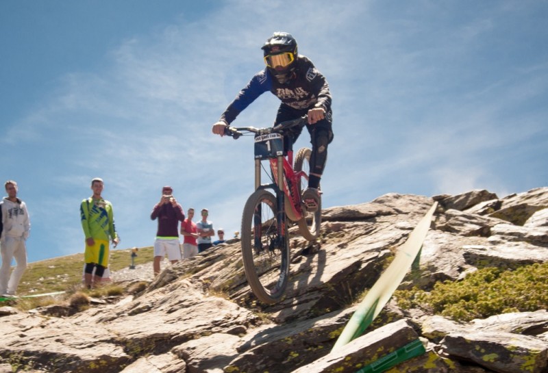 El Descenso Bull Bikes de Sierra Nevada para Luis Zarco