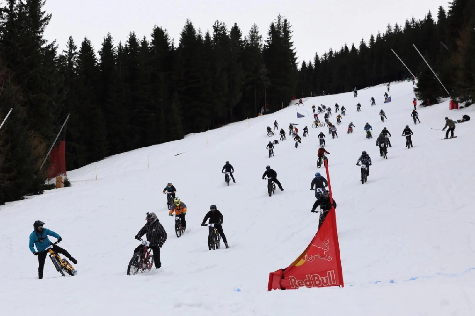 El descenso más salvaje del invierno regresa con la Chinese Downhill 2026 El descenso más salvaje del invierno regresa con la Chinese Downhill 2026