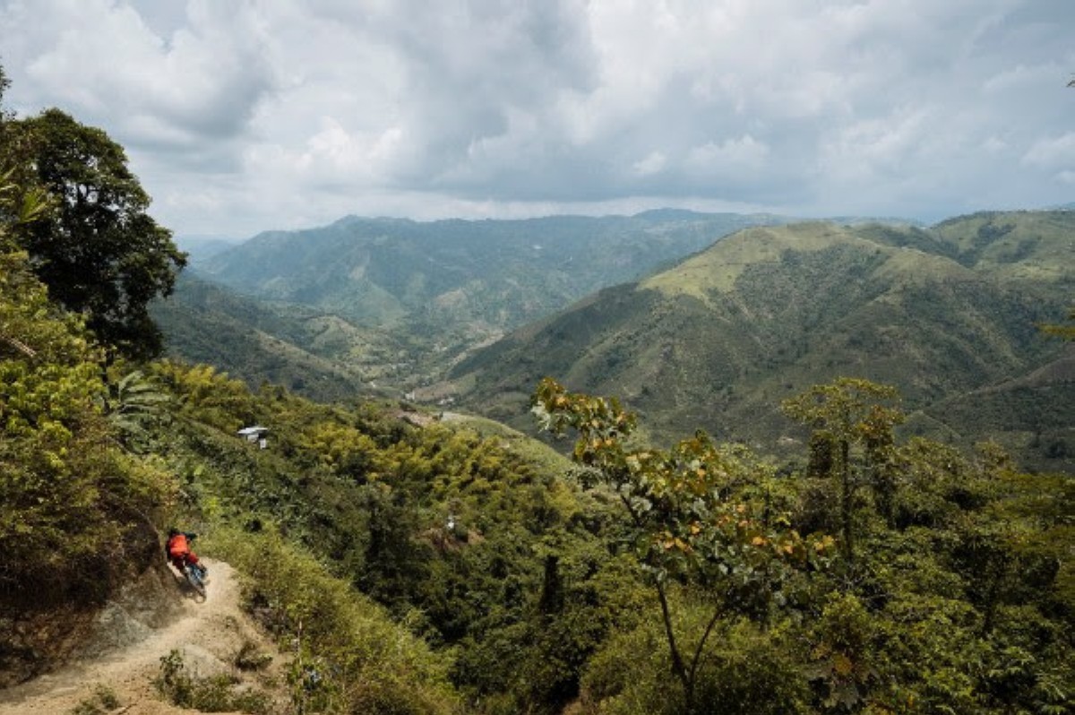 El Enduro World Series realiza su primer viaje a Colombia