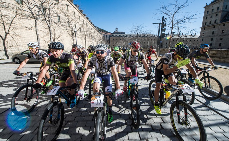 El Imperial Bike Tour by Ford llega en el puente de Mayo