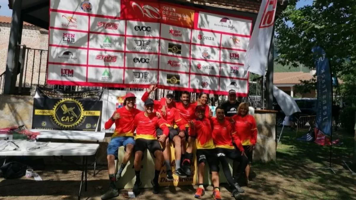 El IV Enduro La Adrada se celebró con victorias para Nicolas Carrera y Covadonga González