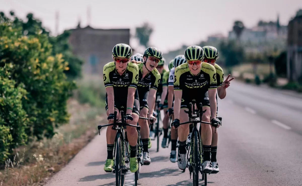 El Mitchelton-SCOTT no correrá hasta el 22 de marzo debido al Coronavirus