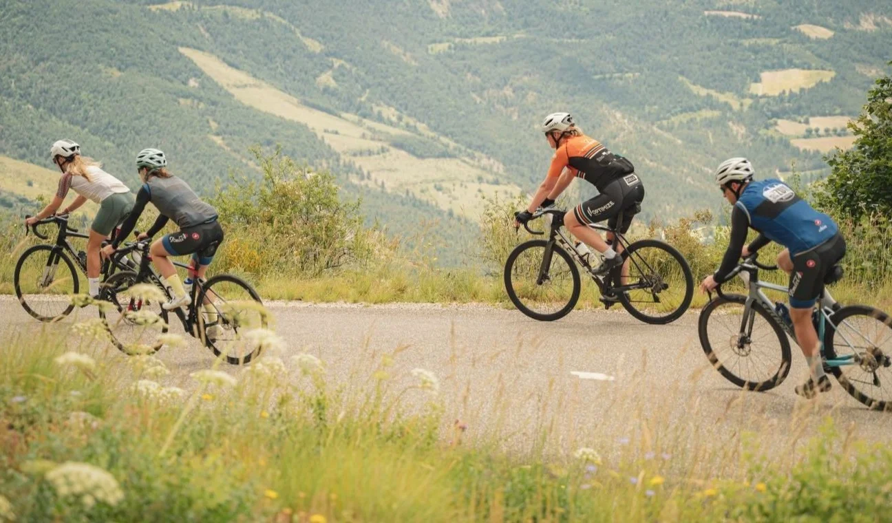 El mítico Mont Ventoux te aguarda en la Cannibale 2026 en Bédoin