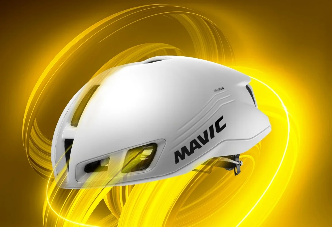 El nuevo casco Mavic Comete Ultimate ahorra hasta 15 vatios frente al viento