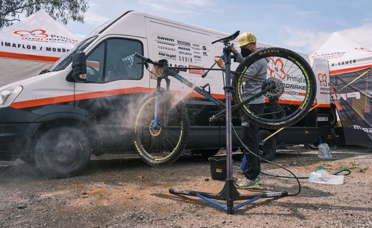 El Primaflor-Mondraker-XSauce  con ganas de estrenarse en la Copa del Mundo de Albstadt