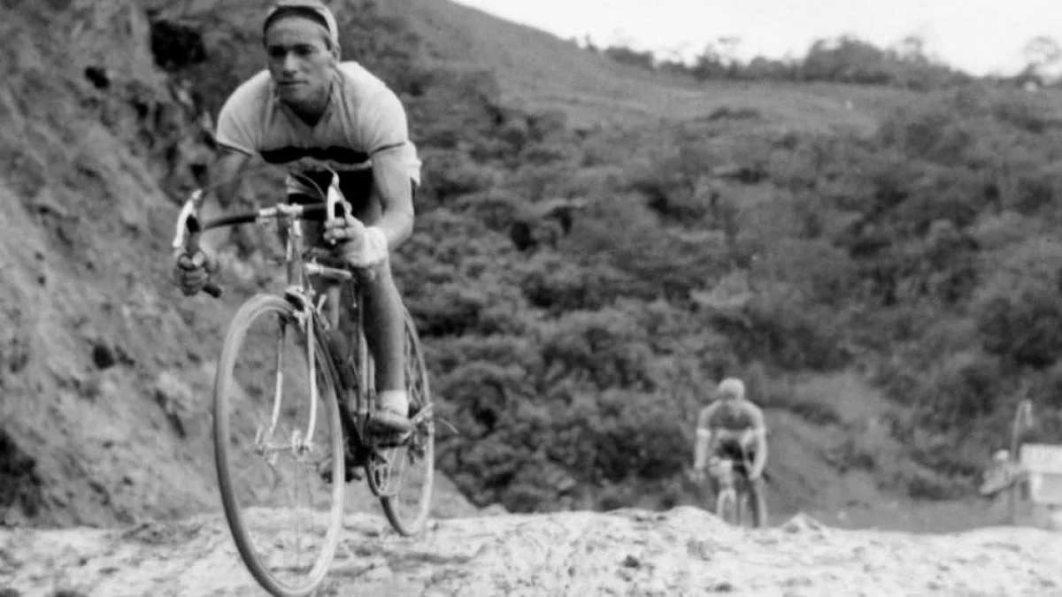 El rugido de los escarabajos: Marcos Pereda lanza su nueva obra sobre la historia del ciclismo en Colombia El rugido de los escarabajos: Marcos Pereda lanza su nueva obra sobre la historia del ciclismo en Colombia