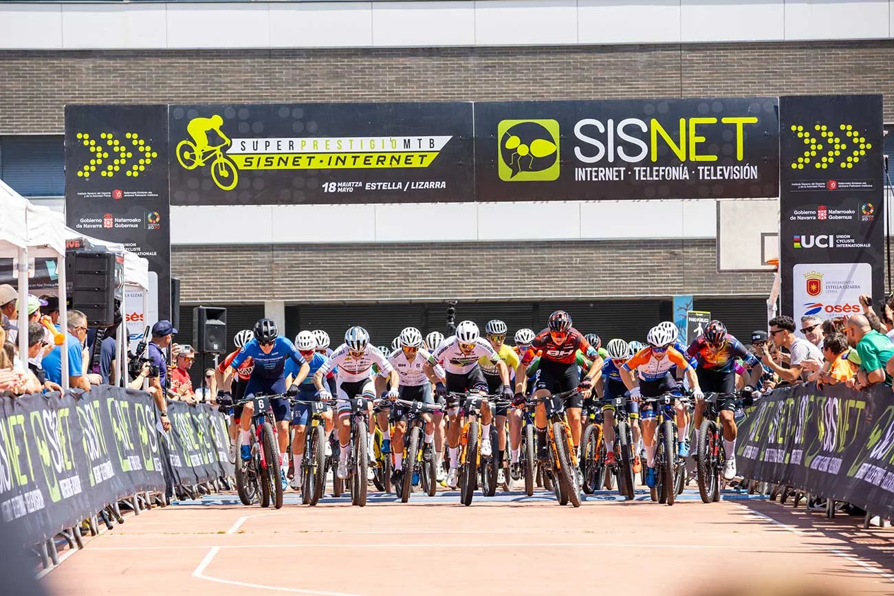 El Superprestigio MTB brilla en Estella-Lizarra con victorias de Marta Cano y David Campos