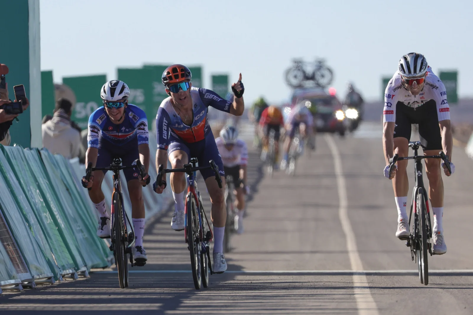 El Team Jayco AlUla desvela su equipo para el Tour de Francia 2024