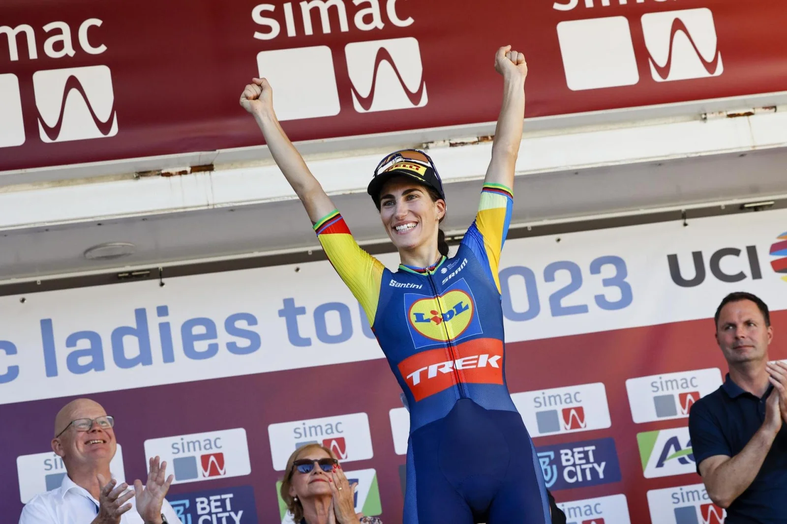 Elisa Balsamo gana la primera etapa del Simac Ladies Tour