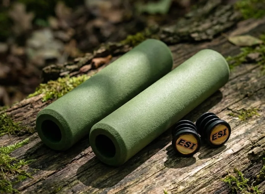 ESIGrips lanza el Forest Green para dominar el mercado de los puños de silicona