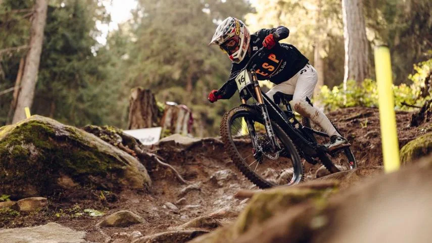 España en el Mundial DH de Val di Sole: Marcel Barrachina, Lluc Hospital y Cristina Menéndez en el Top 20