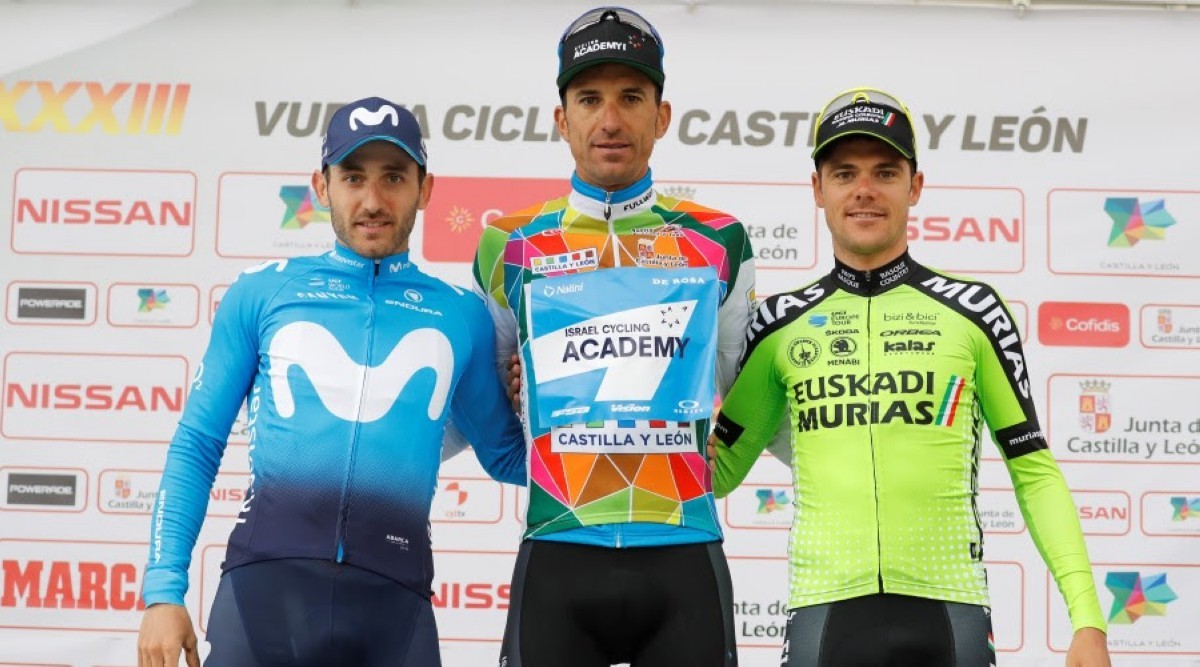 Euskadi-Murias celebra su podio en la Vuelta a Castilla y León 