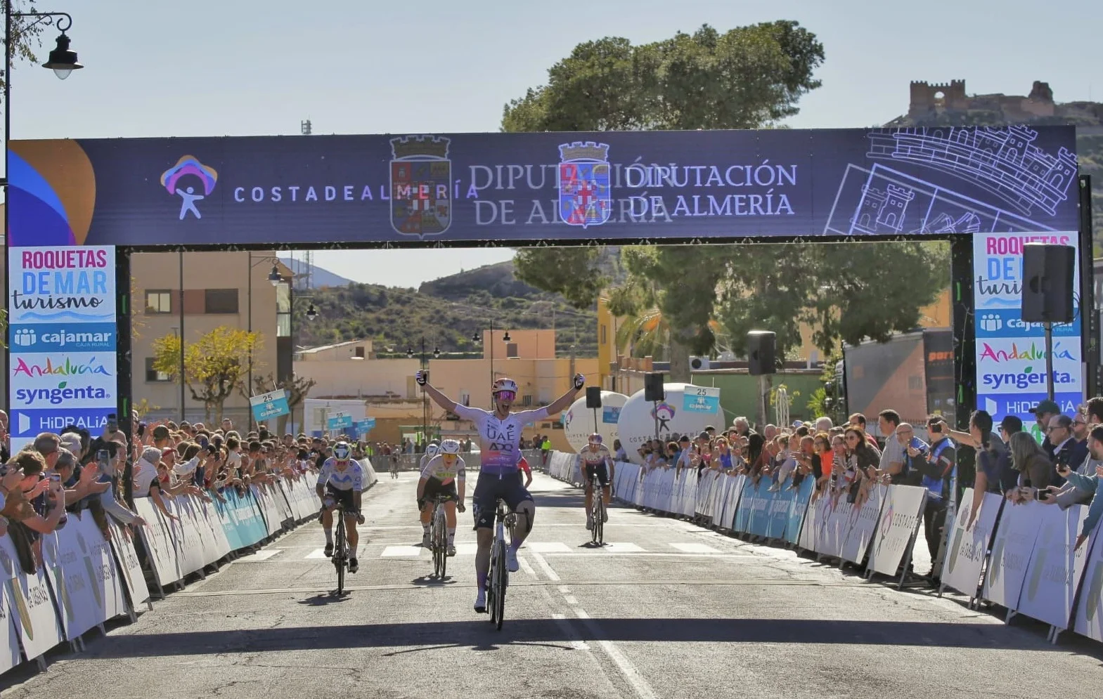 Federica Venturelli reina en Tabernas y conquista la Clásica de Almería 2026