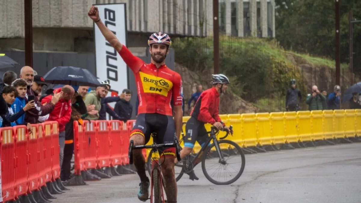 Felipe Orts y Laura Verdonschot ganan el Ciclocrós Internacional Concello de Ribadumia