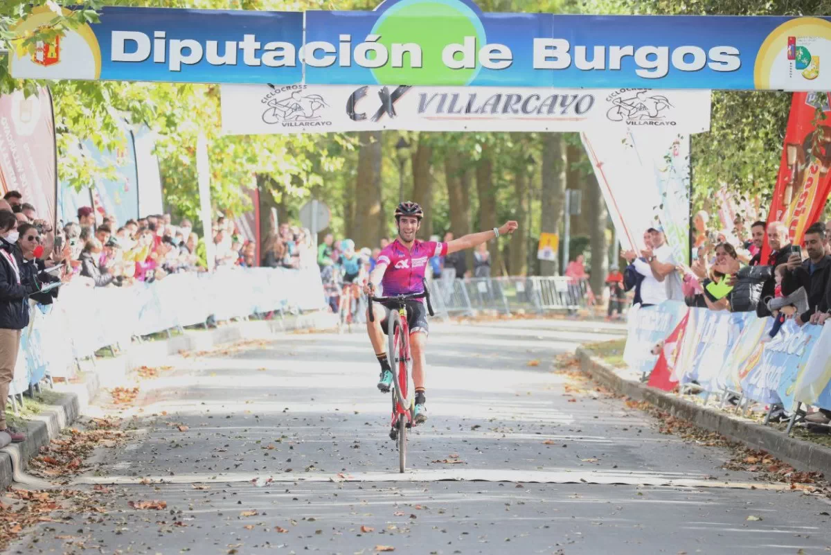 Felipe Orts y Lucía González ganan con autoridad en Villarcayo