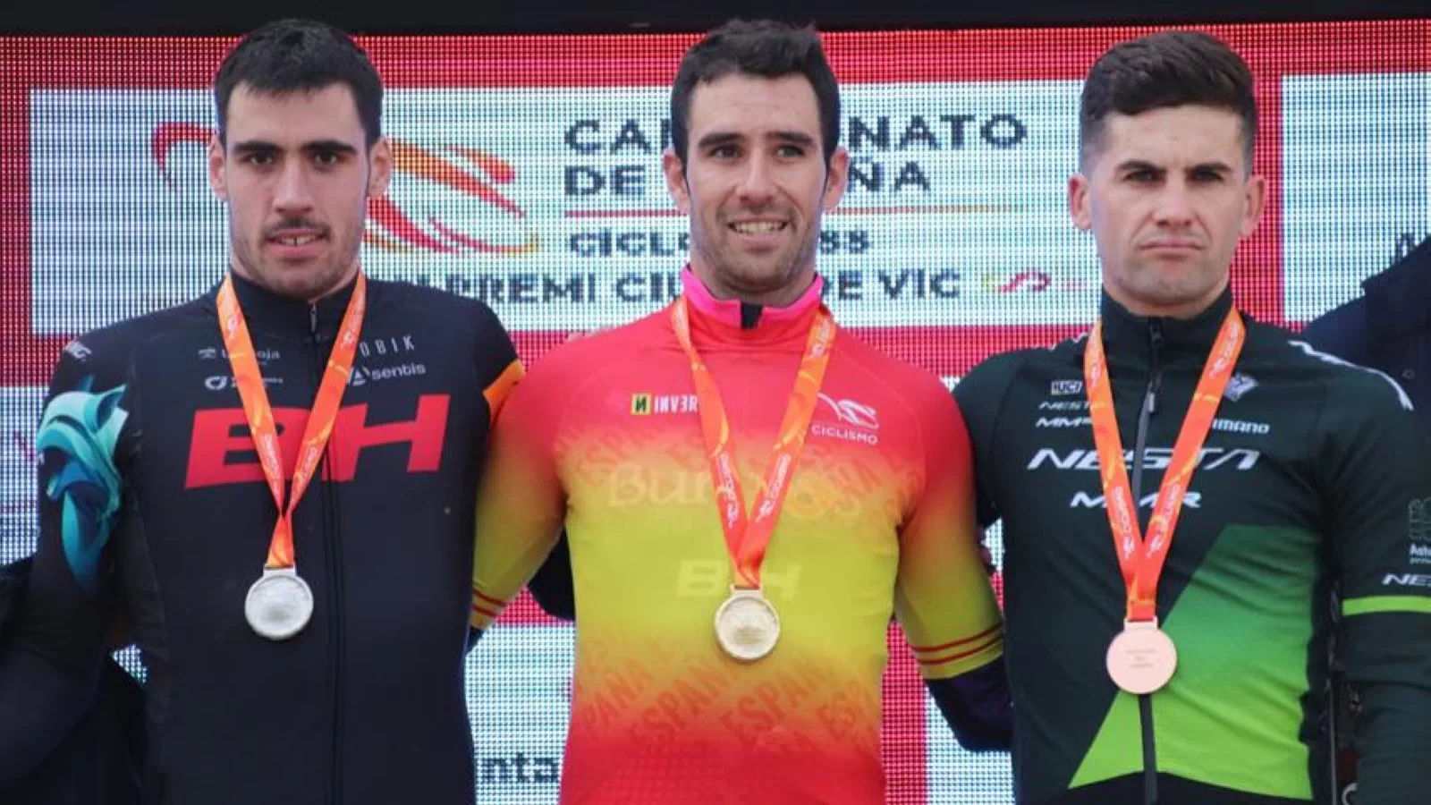 Felipe Orts y Lucía González ya son pentacampeones de España de Ciclocross