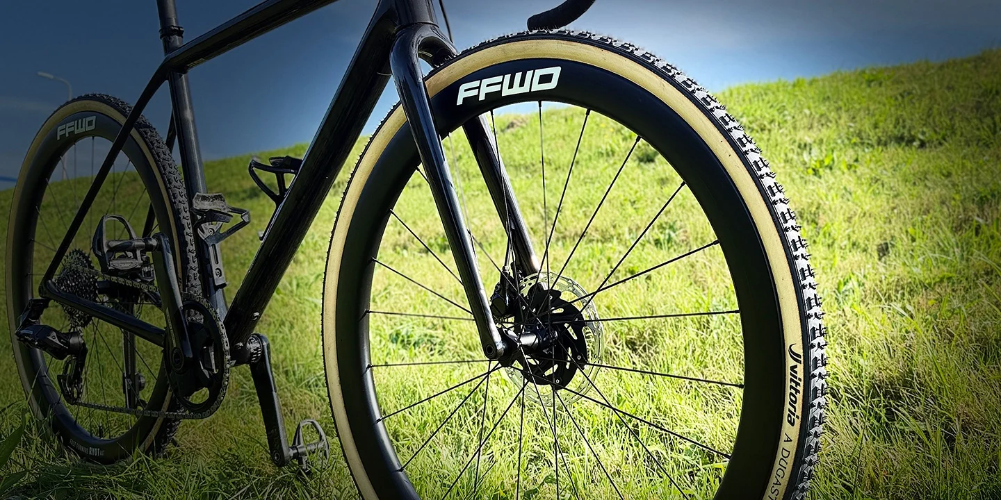 FFWD RYOT44T las Ruedas Tubulares para Ciclocross