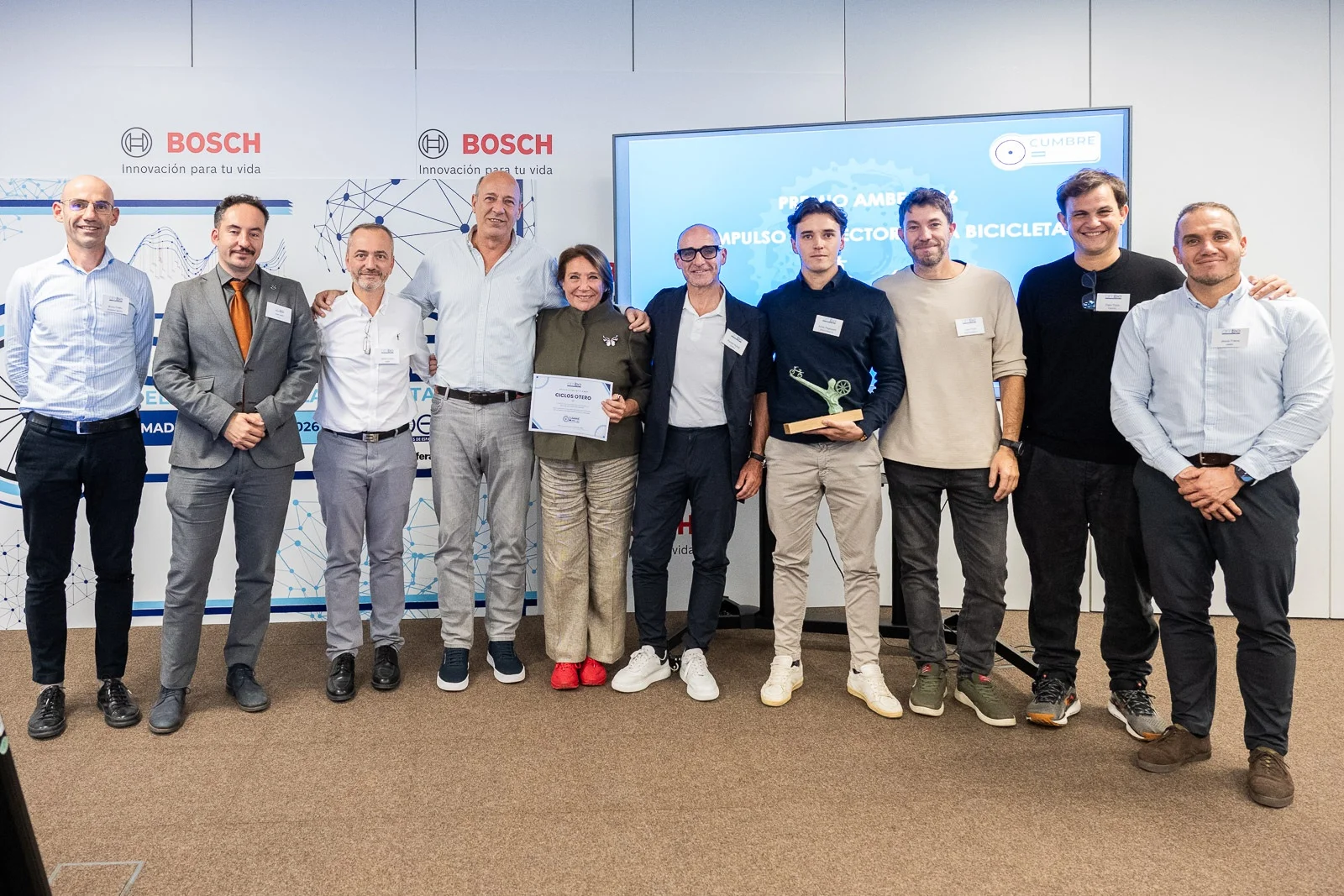 Ganadores Premios AMBE 2026: Bike Connect logra el galardón al impulso del sector