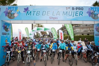 Éxito en el I B-PRO Mountain Bike de la Mujer