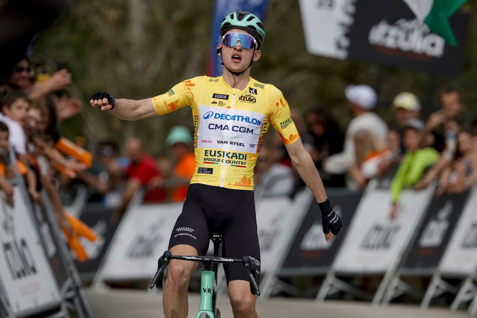 Golpe de autoridad de Paul Seixas en Aralar para intentar sentenciar la Itzulia 2026