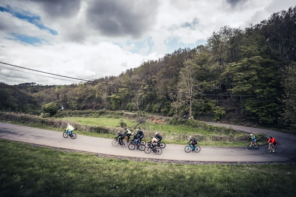 Guía completa para conquistar las rutas del Liège Bastogne Liège