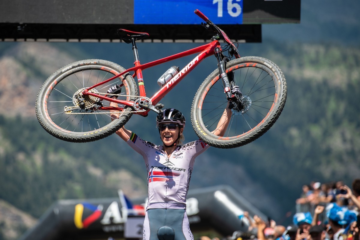 Gunn-Rita Dahle gana en la Copa del Mundo de Vallnord a sus 45 años