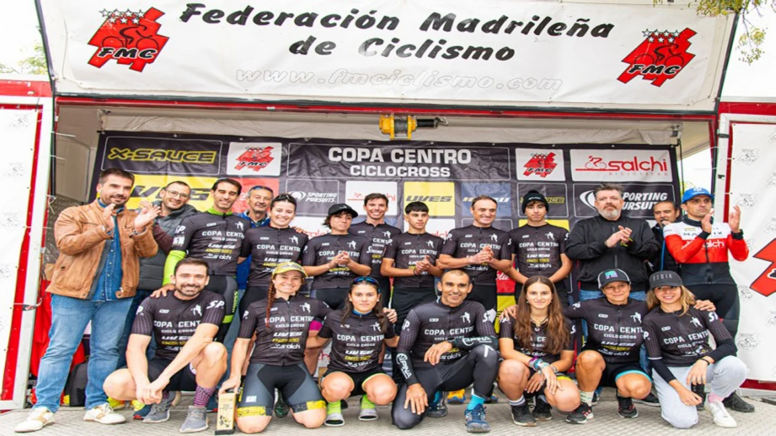 Hernández y Barba salen triunfales en el X ciclocross de Mejorada del Campo