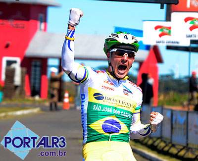 Otavio Bulgarelli vencedor final del Tour Santa Catarina  