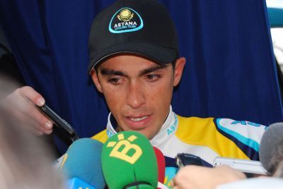 Tour de Francia: Contador de acuerdo con el parón del pelotón