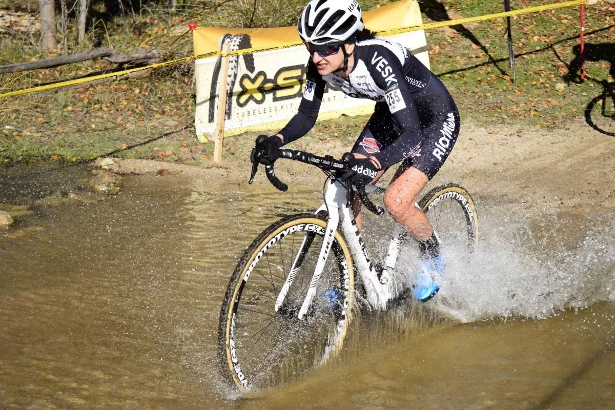 Inguanzo y Nuño triunfan en el V Trofeo de Ciclocross Uves Bikes de Aldea del Fresno