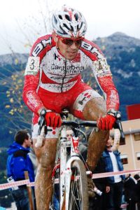 Isaac Suarez gana el ciclocross de Itsasondo 