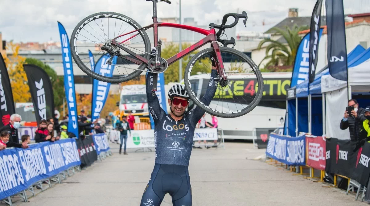 Ismael Esteban y Lydia Pinto ganan en Alcobendas, cuarta de la Copa de España de ciclocross