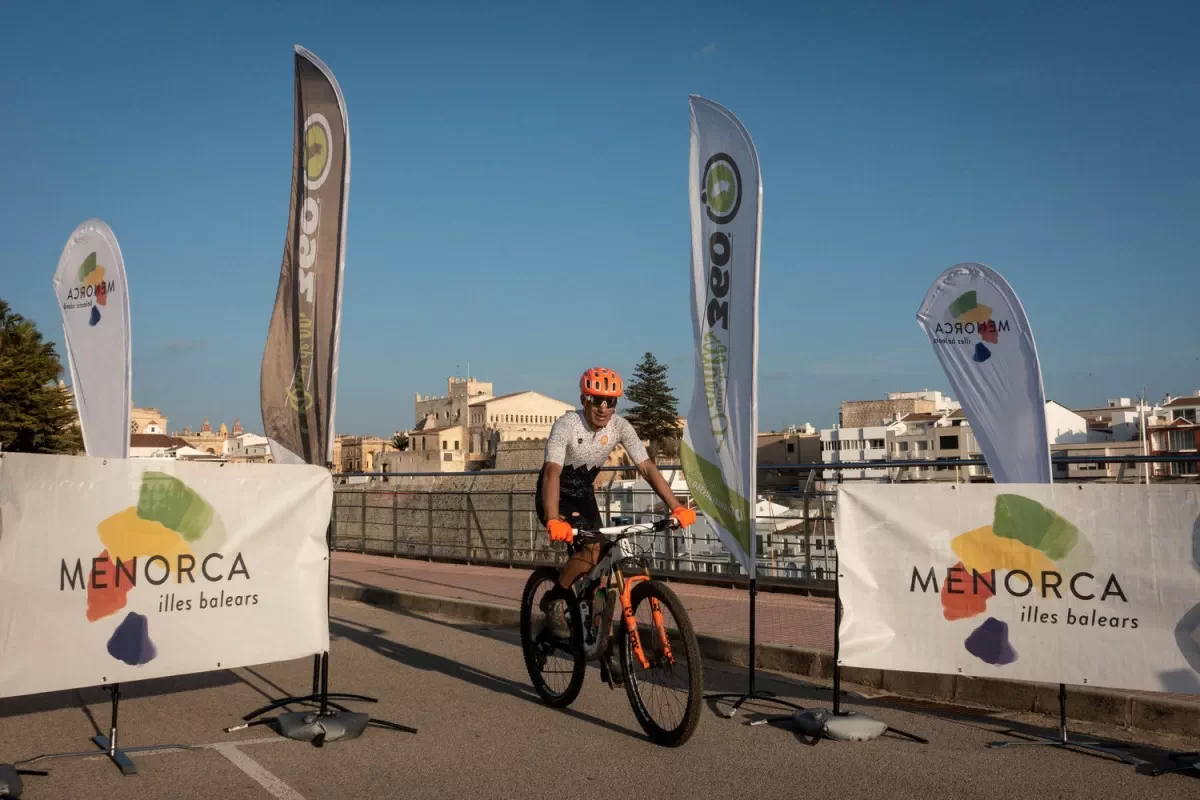 Ismael Ventura y Ada Xinxó mejores tiempos en el ránking de Camí de Cavalls 360º Non Stop MTB