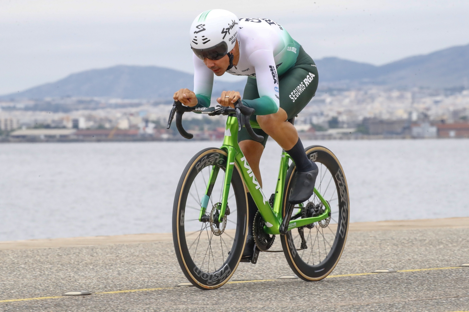 Iúri Leitão defiende su dorsal 1 con victoria en el Tour of Hellas