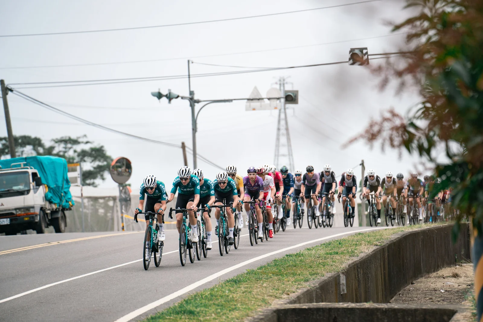 Iván Cobo pierde el maillot de líder en la última etapa del Tour de Taiwan