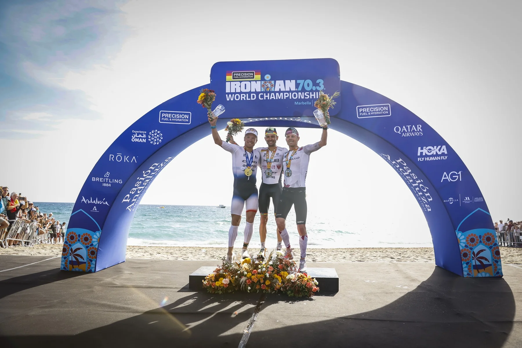 Jelle Geens Revalida el Título Mundial con el Triunfo Épico en el IRONMAN 70.3 Marbella 2025