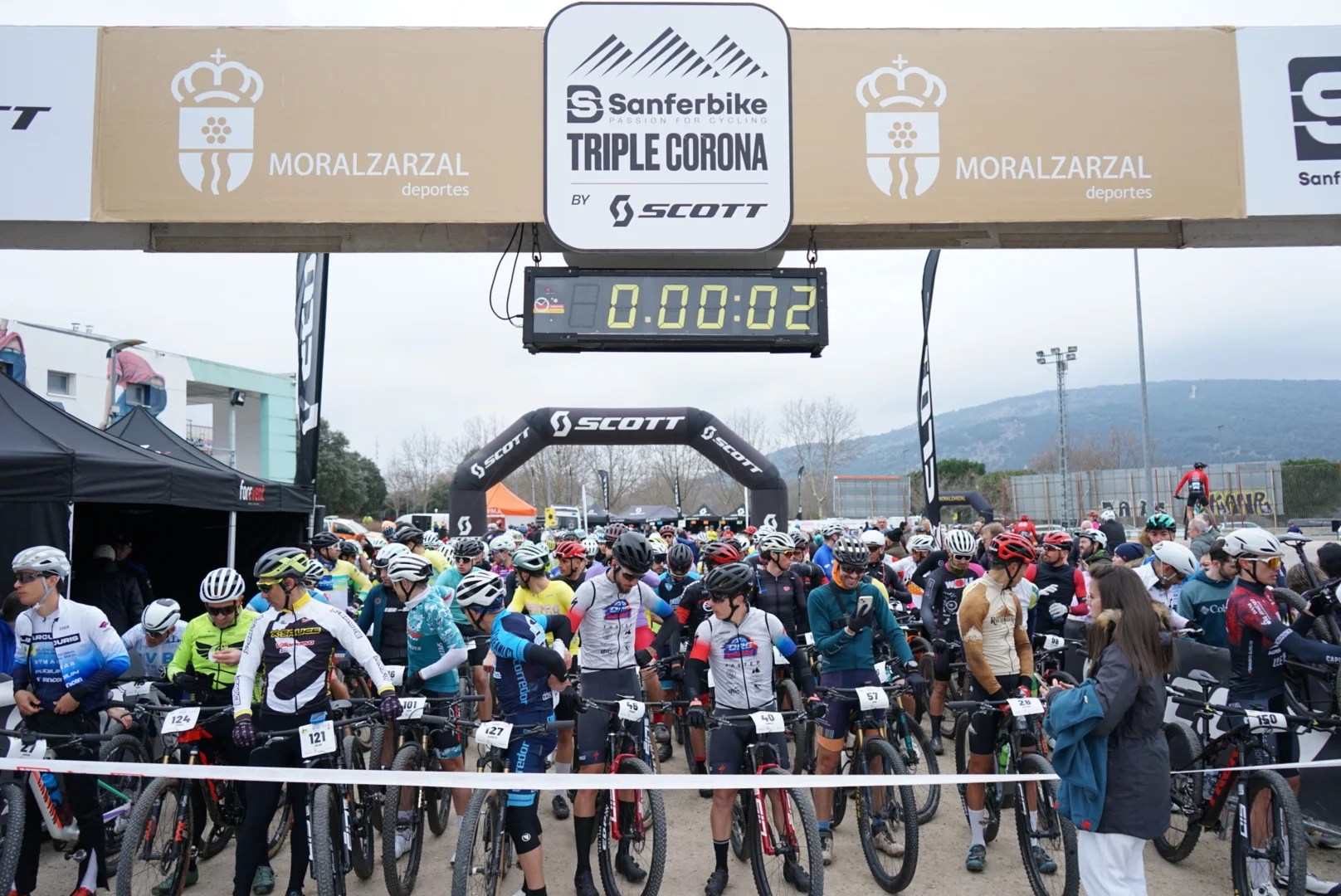 Jorge Díaz y Nadia Lozano triunfan en el cierre de la Sanferbike Triple Corona MTB 2026