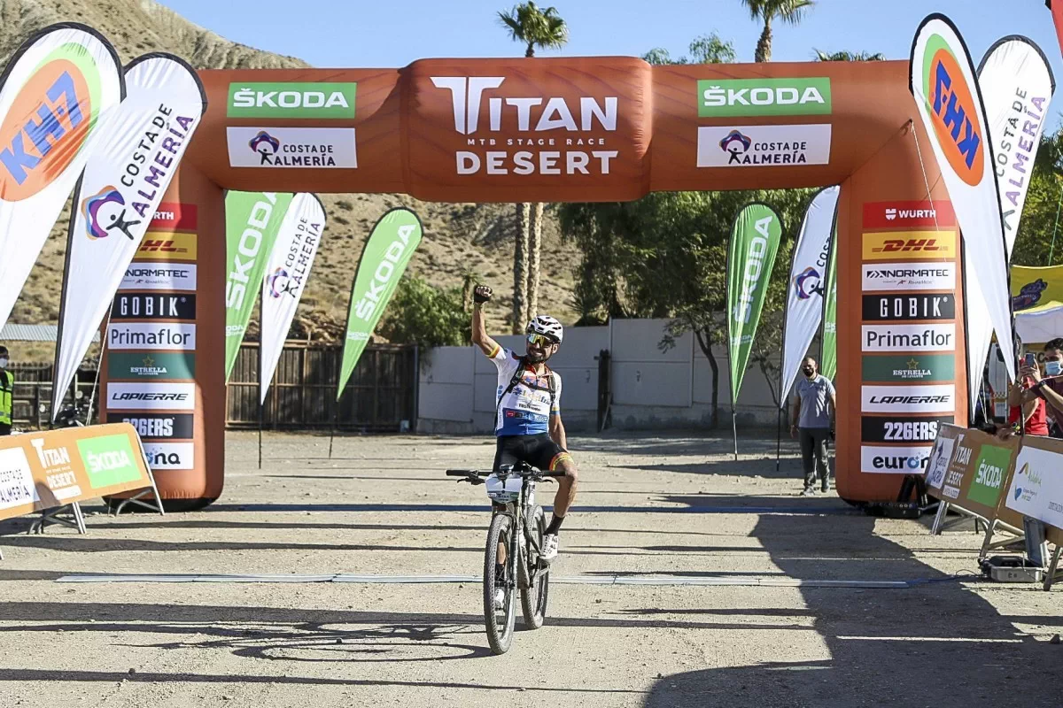 Josep Betalú ya manda en la Titan Desert tras ganar la segunda etapa