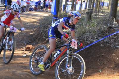 Julie Bresset se proclama campeona del mundo de mountain bike