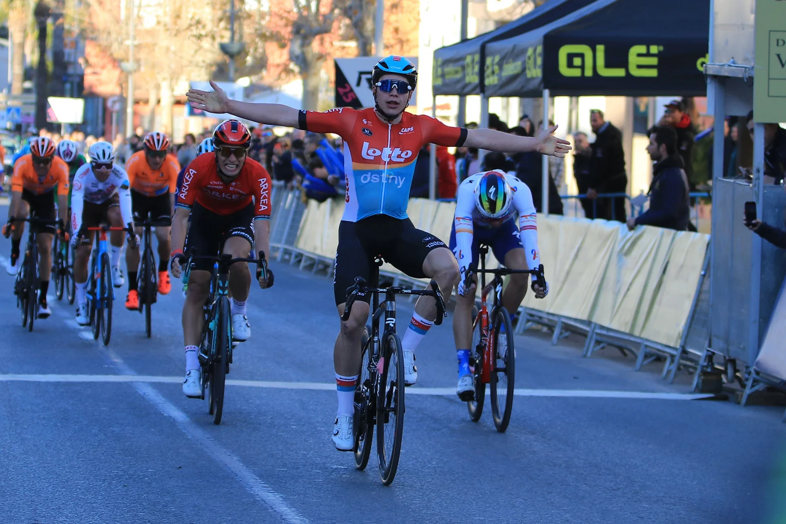 La Clàssica CV 1969 inaugurará la temporada ciclista en Europa con 8 equipos World Team este próximo sábado