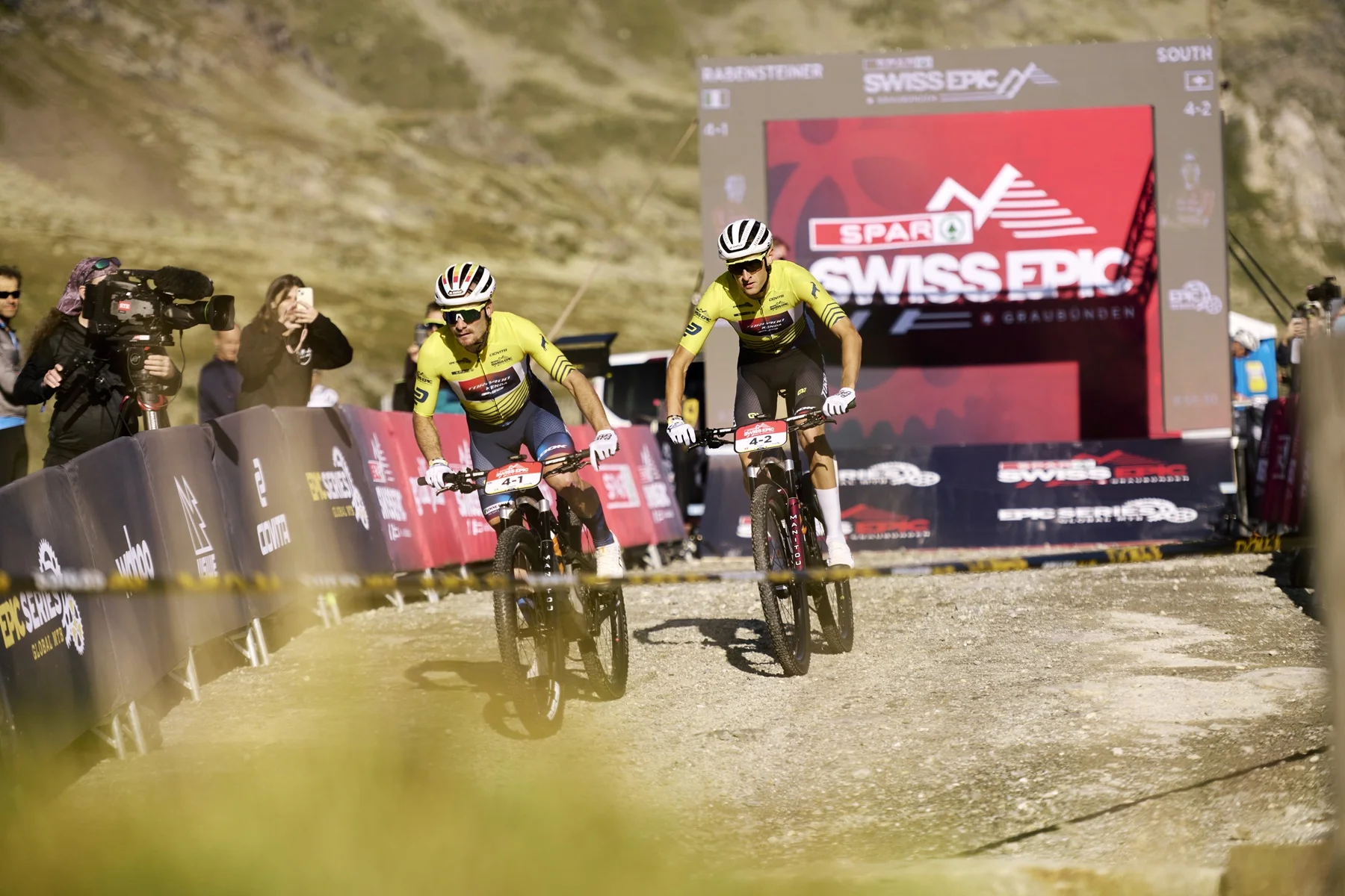 La contrareloj de la verdad, destaca la fuerza de los líderes generales en la etapa 3 de la SPAR Swiss Epic