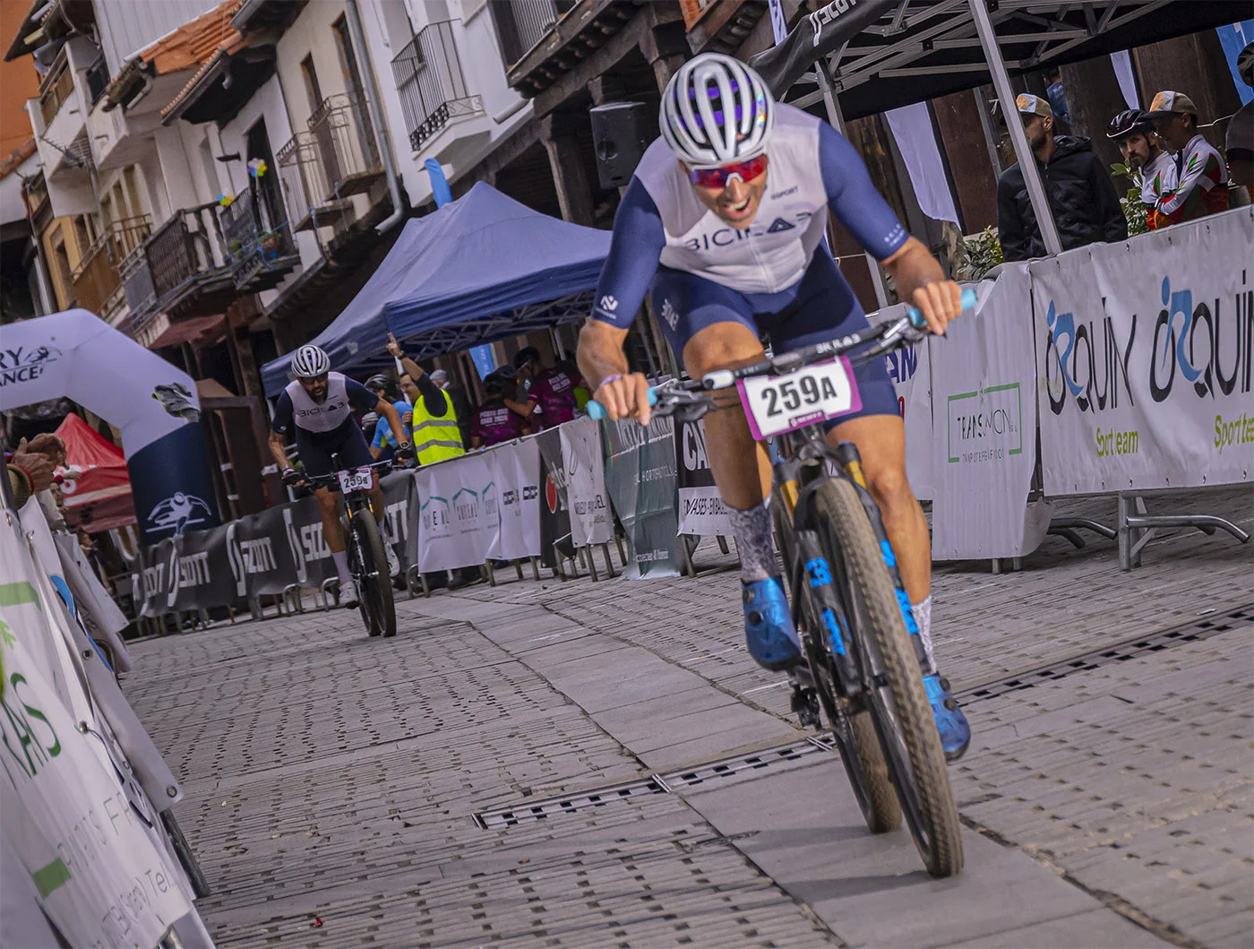 La élite del MTB, con Luisle, Mantecón y Pereiro, se enfrenta a la crono semiurbana y al temible El Reventón, en la IX Picota Bike Race