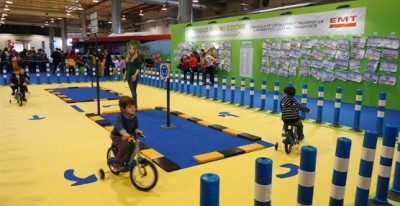 La Federación de Triatlón de la Comunidad Valenciana en Expojove